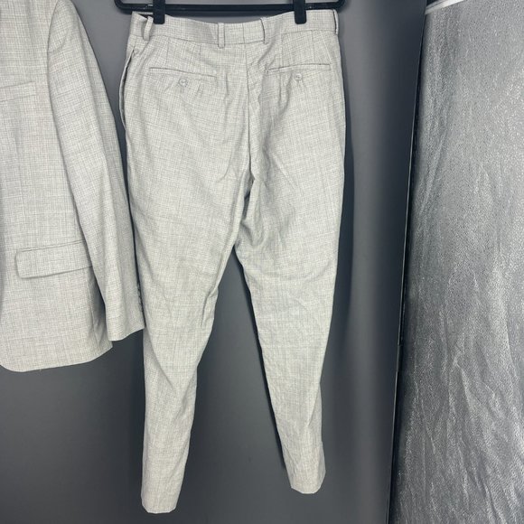 Bar III SLIM FIT Suit - 2 piece - 42R, 35R - Picture 11 of 14